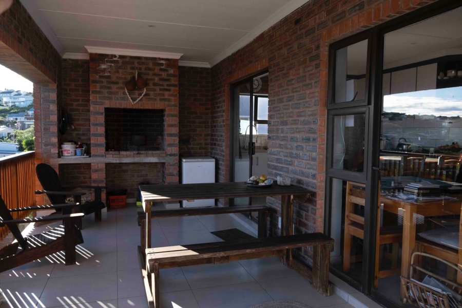 7 Bedroom Property for Sale in Dana Bay Western Cape